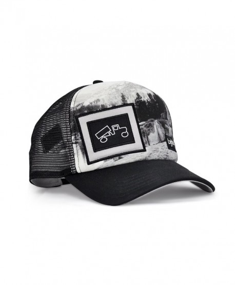 bigtruck Original Outdoor Mesh Snapback Trucker Hat- Black/White/Graphic - CX12E6U5VPF